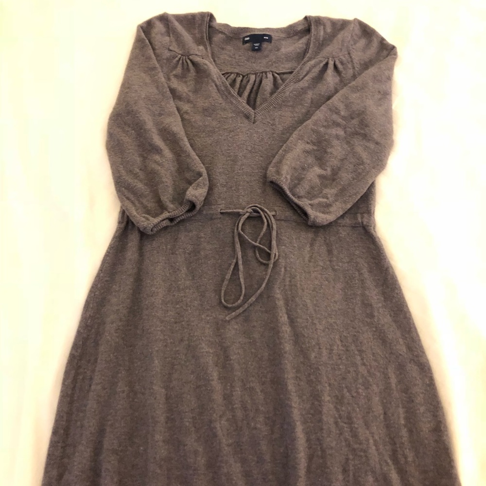 Gap V-neck Drawstring waist Sweater Dress, XS, EUC